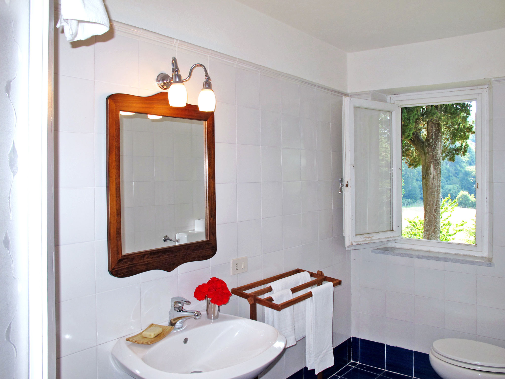 Villa Castagnoli-Inside