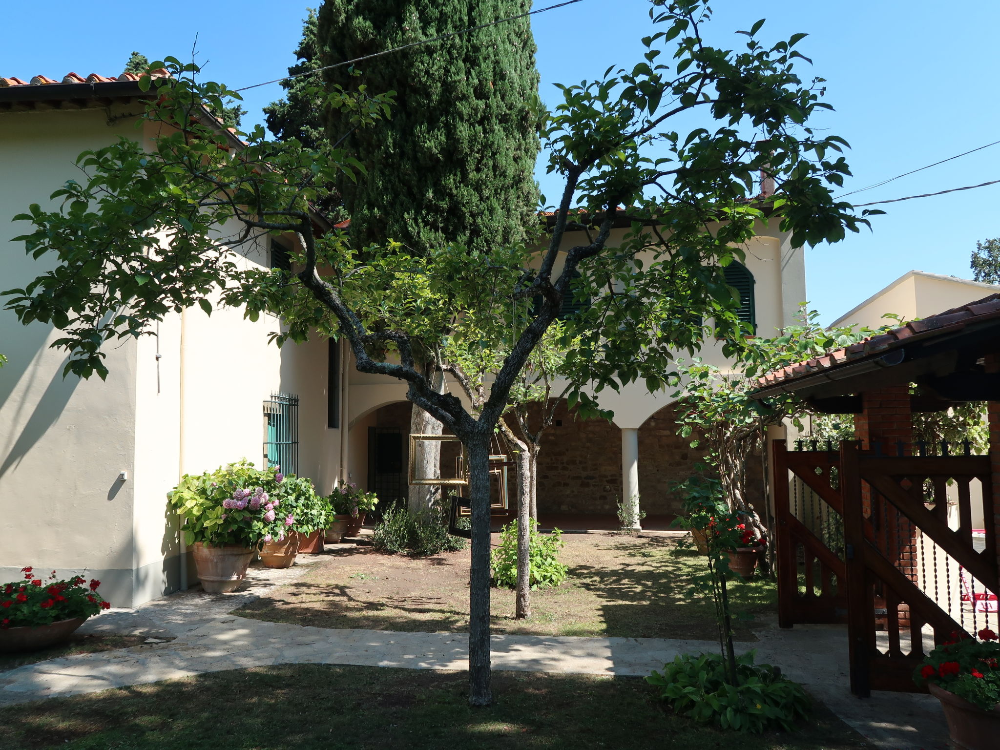 Borgo Castagnoli-Buiten