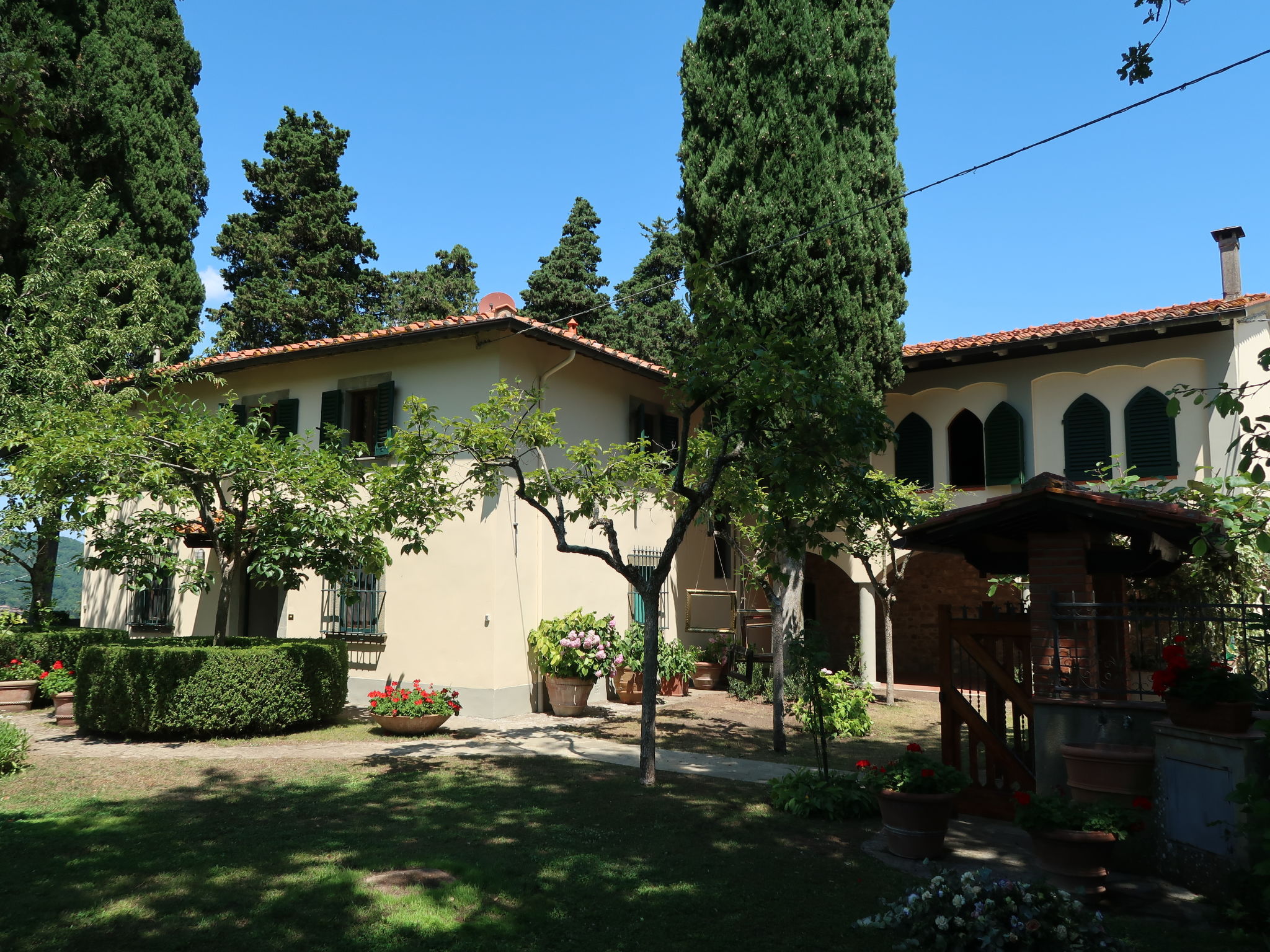 Borgo Castagnoli-Buiten