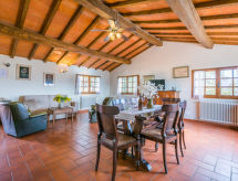 Rustiek appartement op Toscaans wijngoed met zwembad bij Greve in Chianti - thumbnail 4