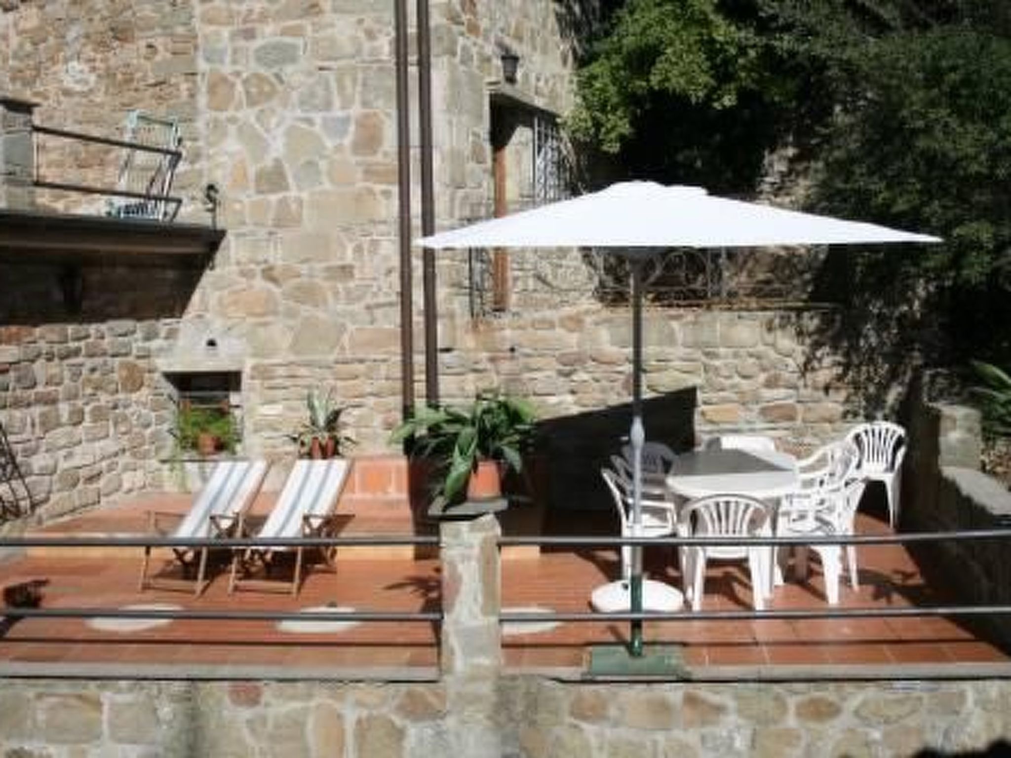 Photo of Villa Panzalla Rondini 8