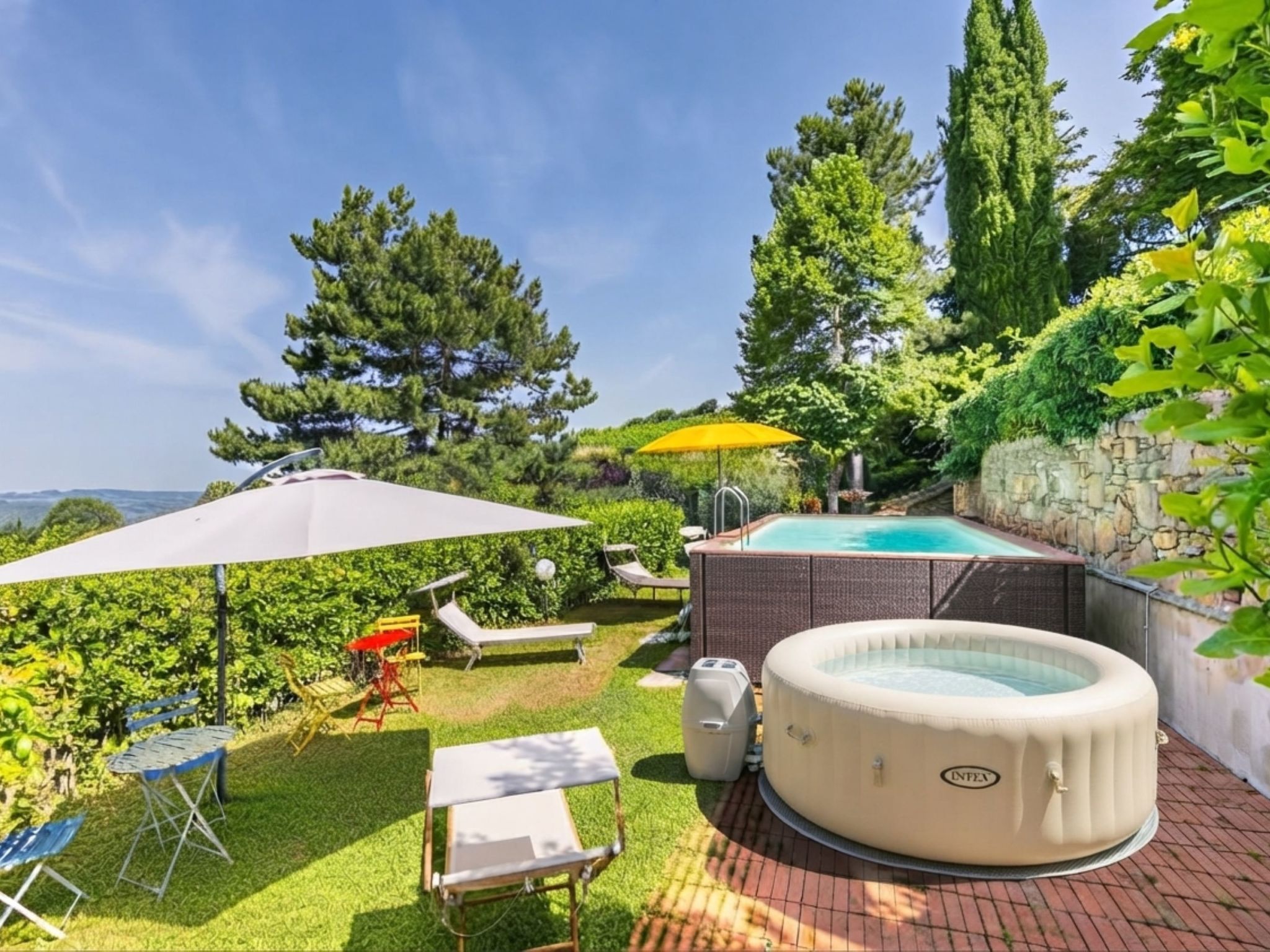 Château Ridaldi – Piscine extérieure, photo 7 sur 82