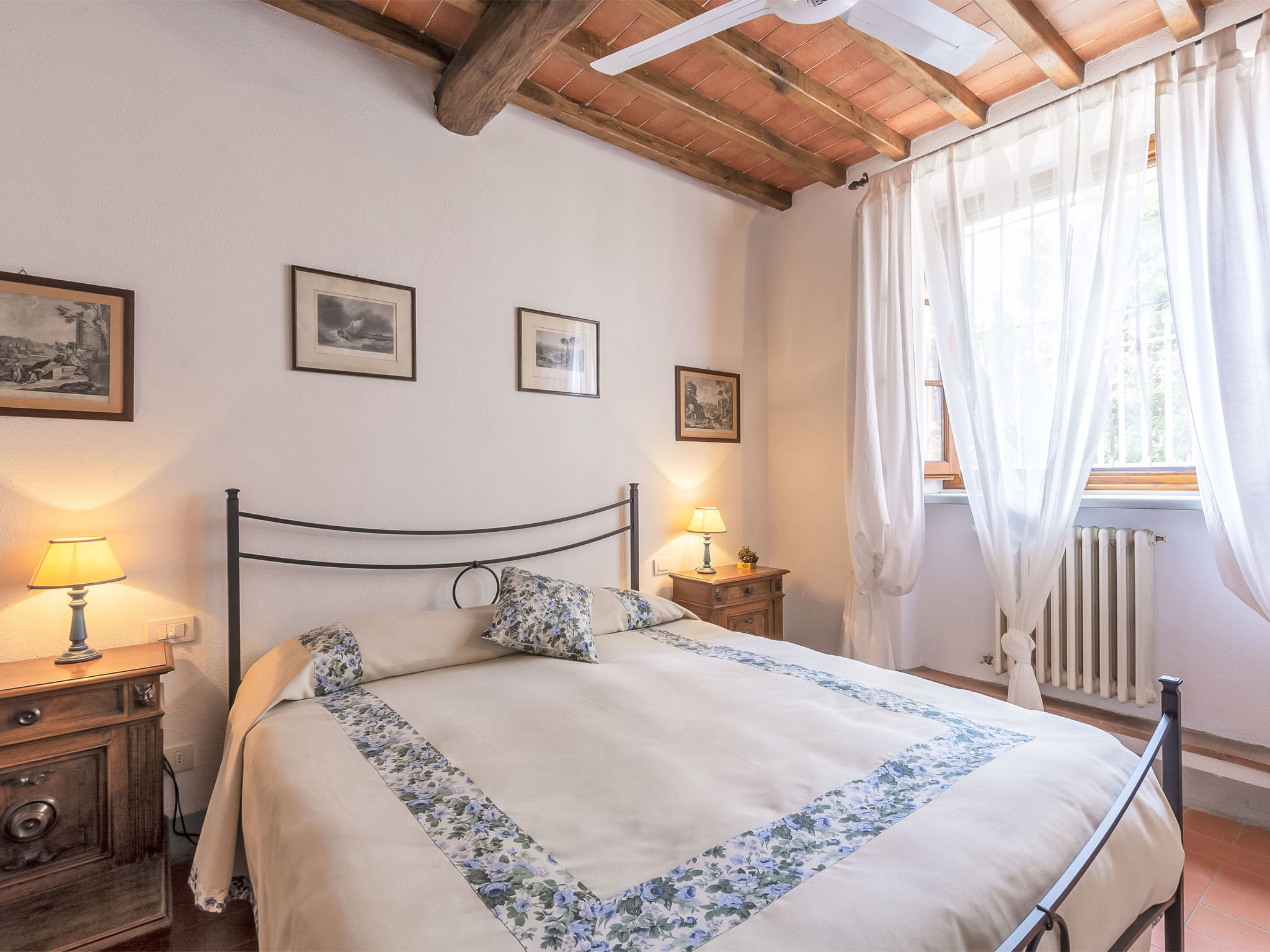 Il Fienile del Sole-Binnen