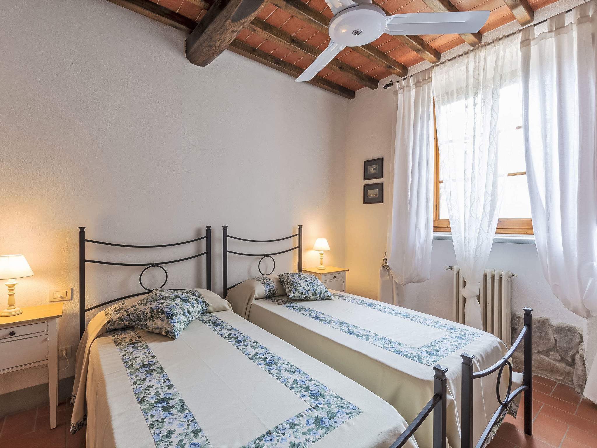 Il Fienile del Sole-Binnen