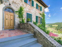 Casa Paolina: Stijlvol agriturismo-appartement op Toscaans wijngoed bij Greve - thumbnail 1