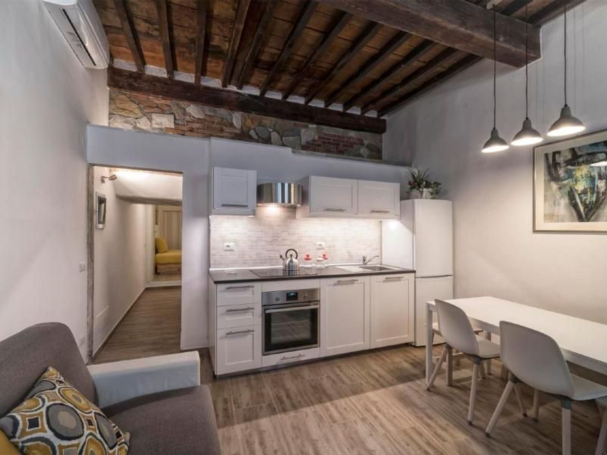 Photo of GUELFA HOUSE