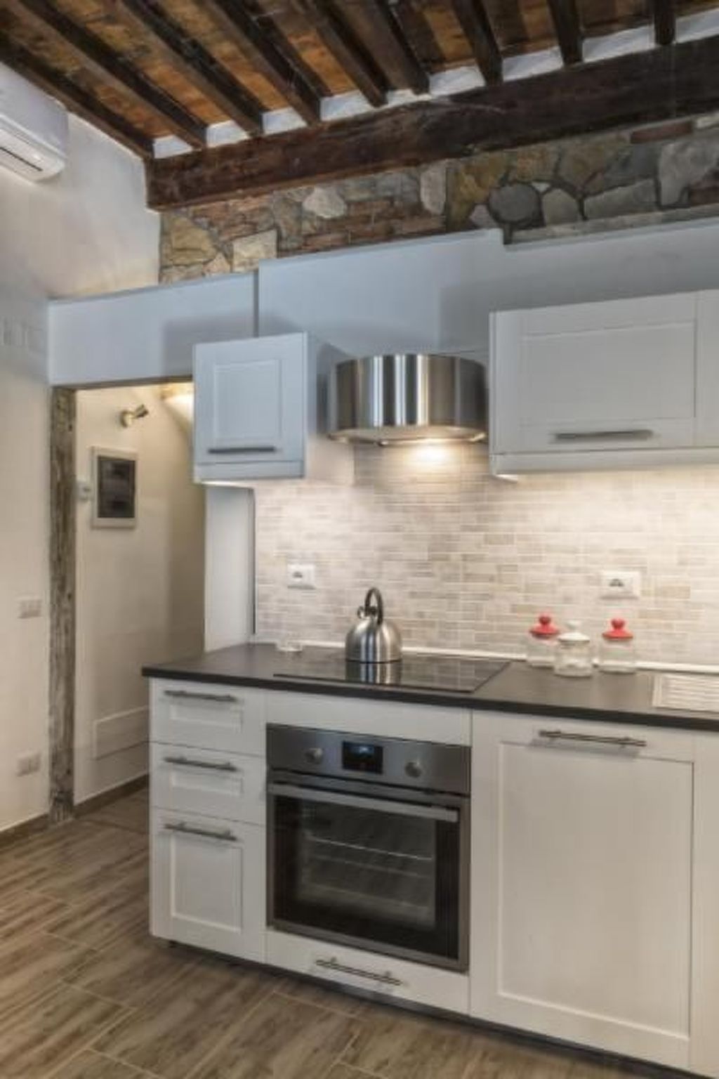 Photo of GUELFA HOUSE