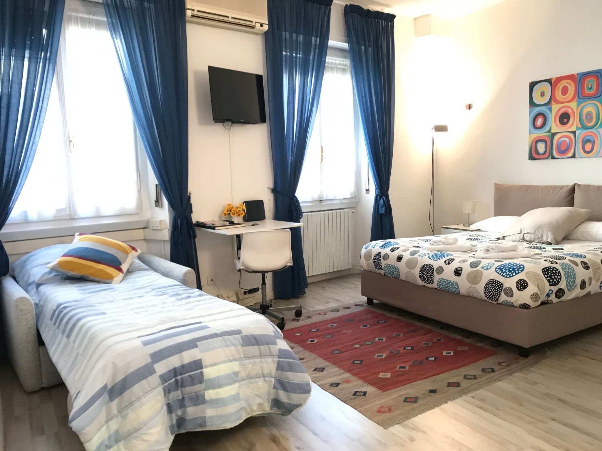 Federicas Ponte Vecchio 1bd-Drinnen
