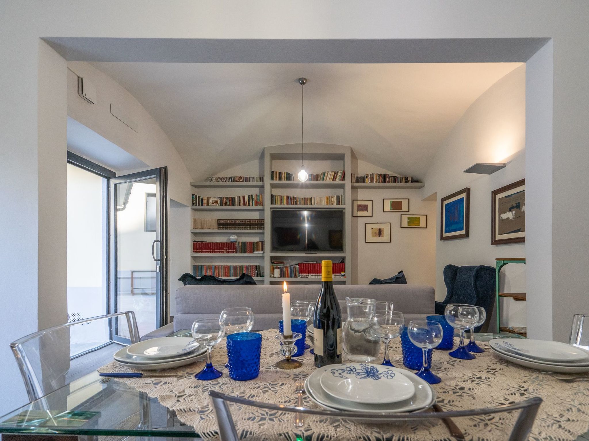 Das Haus des Pianisten-Binnen