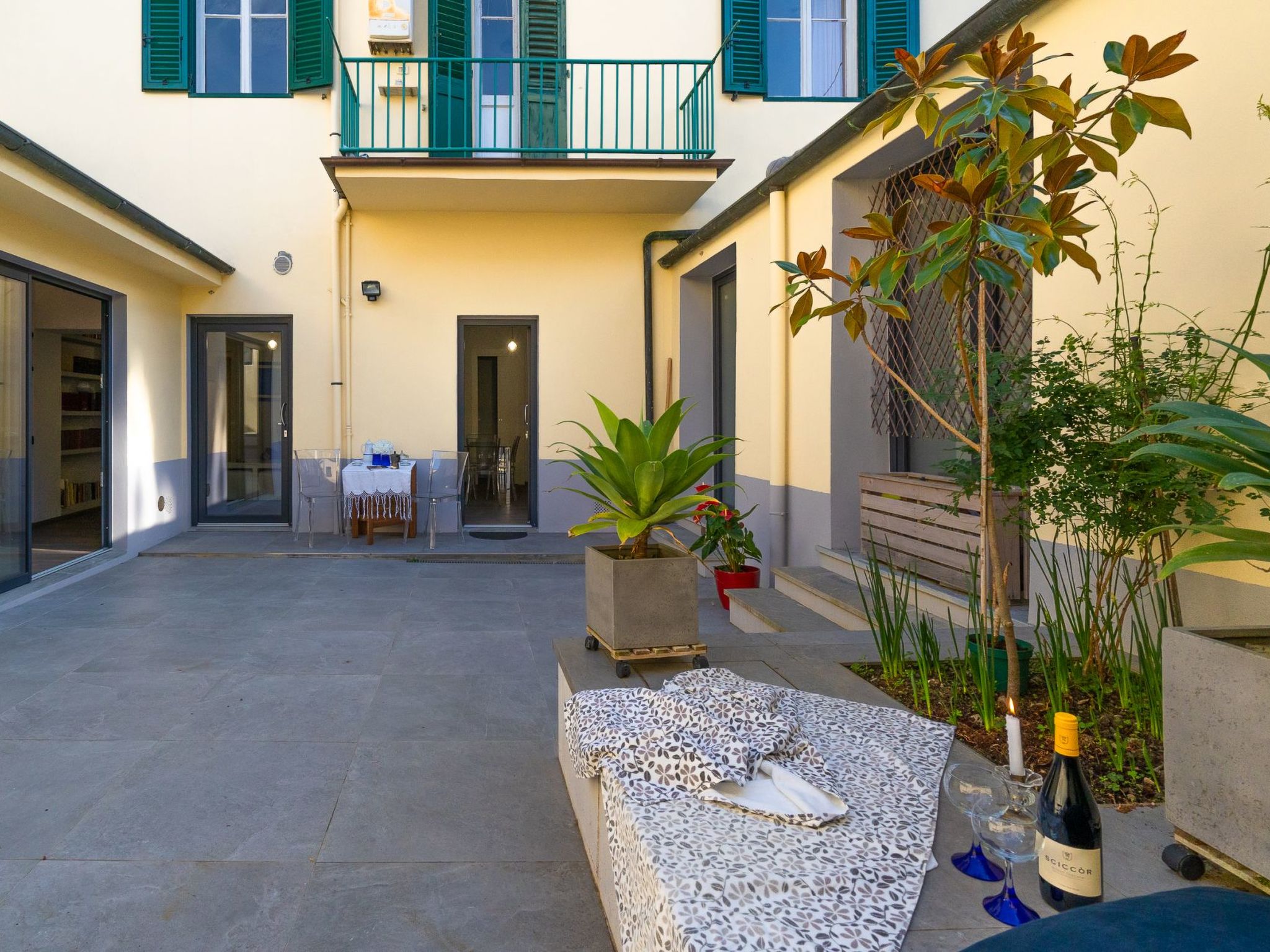 Das Haus des Pianisten-Binnen