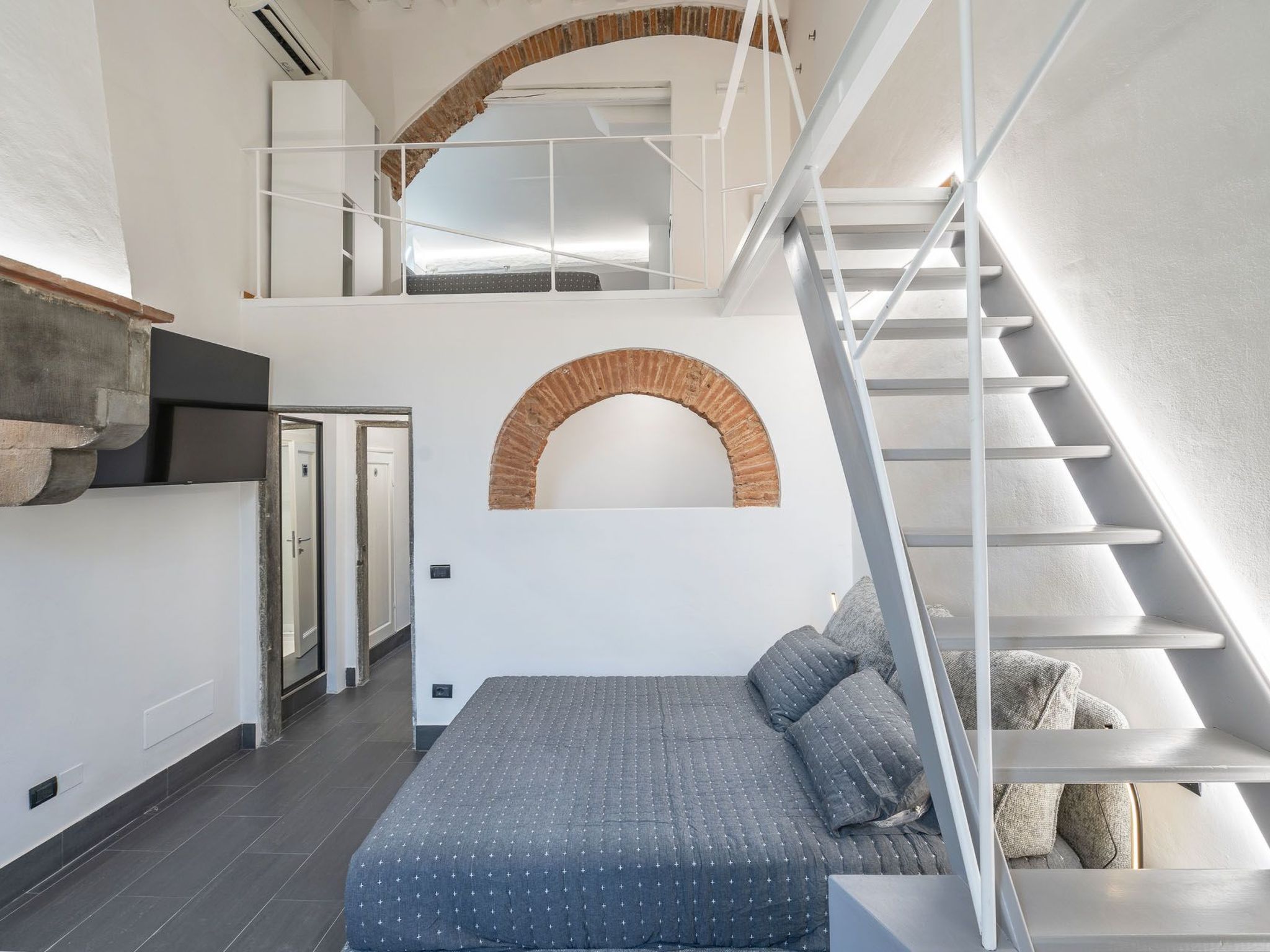 Via Giraldi Haus intern 1-Binnen