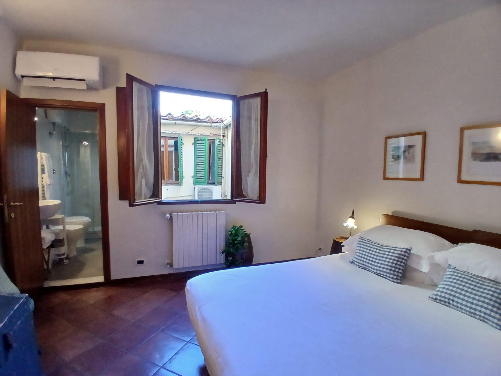 Unknown Accommodation-Binnen