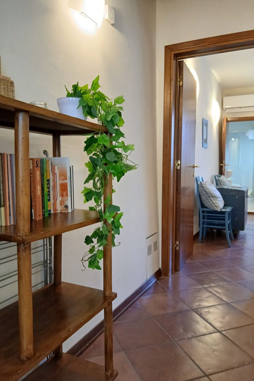 Unknown Accommodation-Binnen