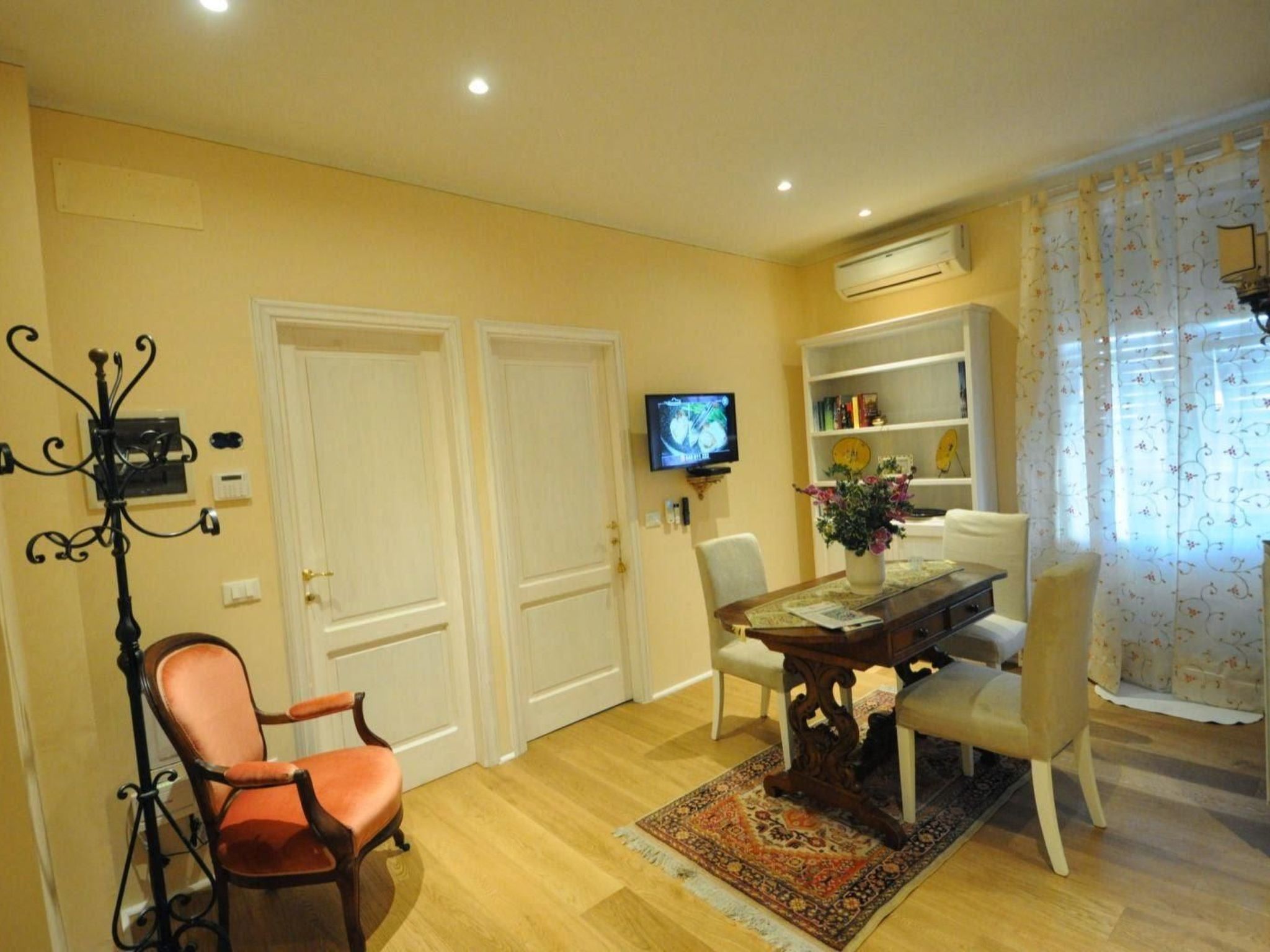 Photo of Efeso3 in Florenz