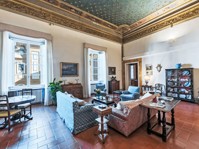 Dimora del Palazzo Aldobrandini del Papa Apartment in Florence