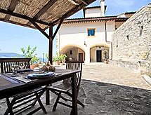 Semesterhus Villa Monteloro