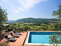 Semesterhus Villa Monteloro