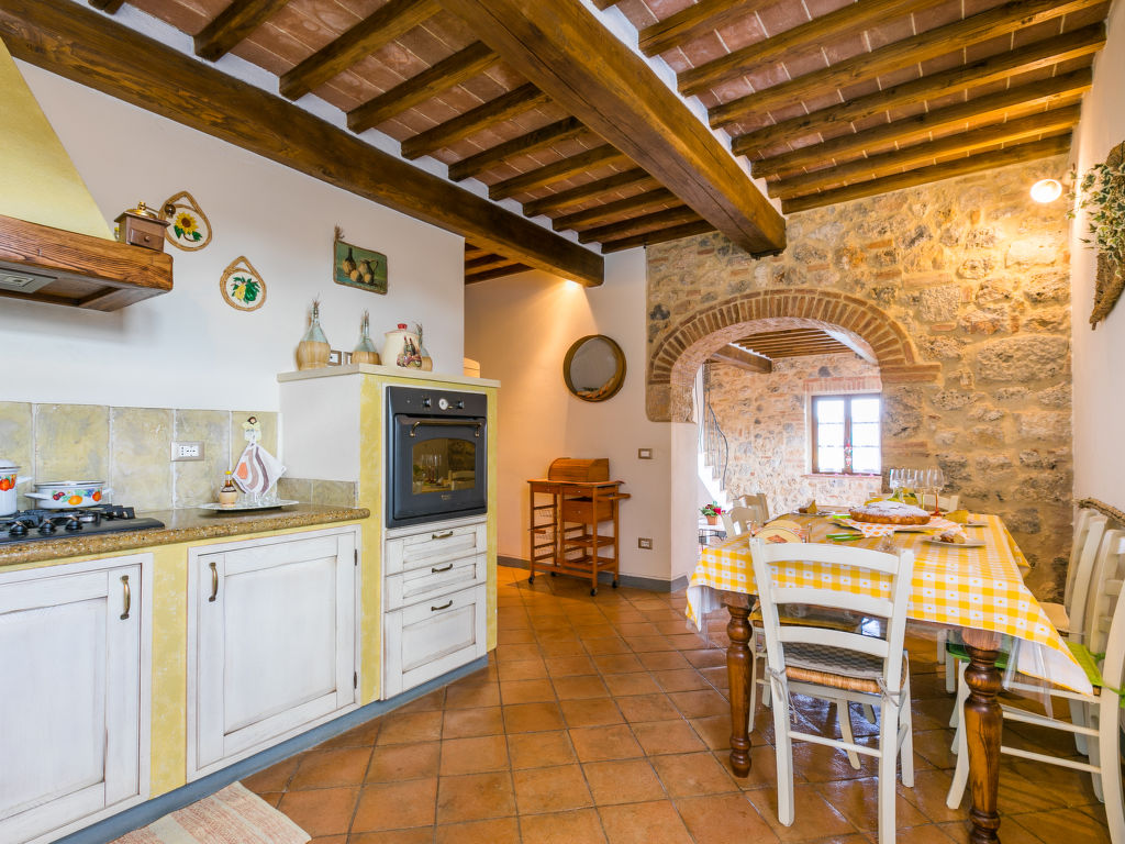 Poggio all'Aia — Kitchen / Dining Room