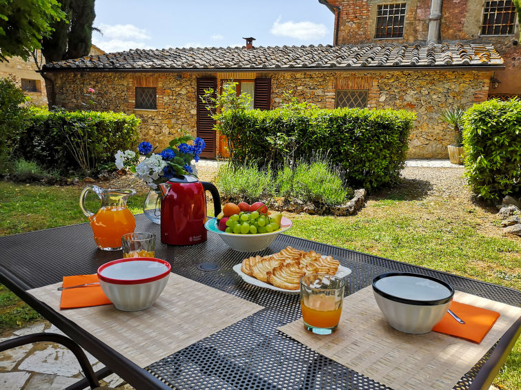 Search and Stay destination Siena, Toscana - Italy from AU$ 145. Triangolo