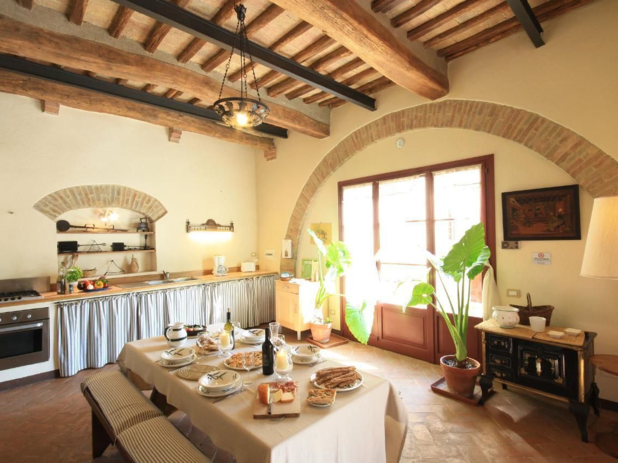 Wohnung in Bauernhaus mit großem Garten, Schwimmbad-Inside