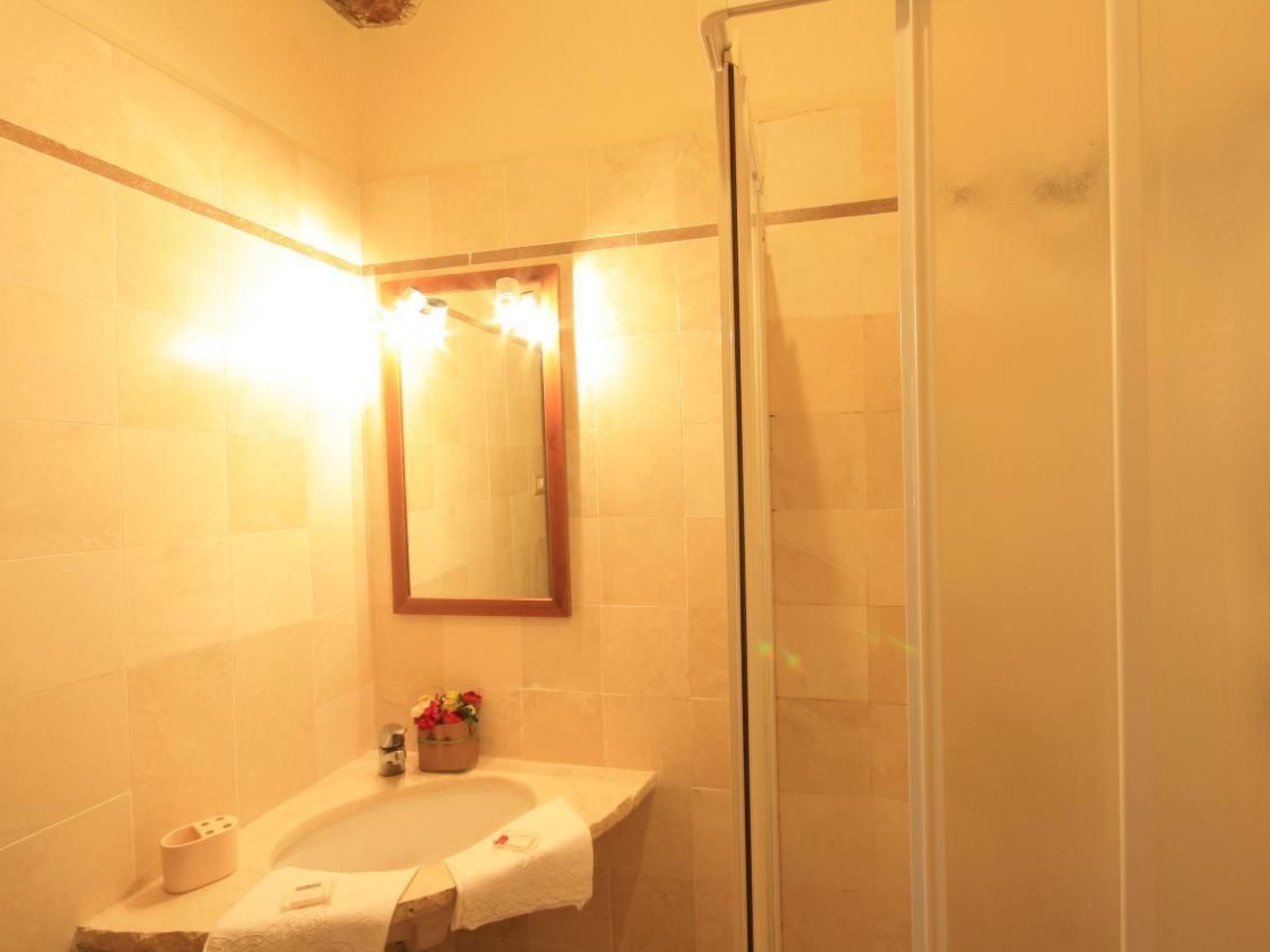 Wohnung in Bauernhaus mit großem Garten, Schwimmbad-Image-tags.info