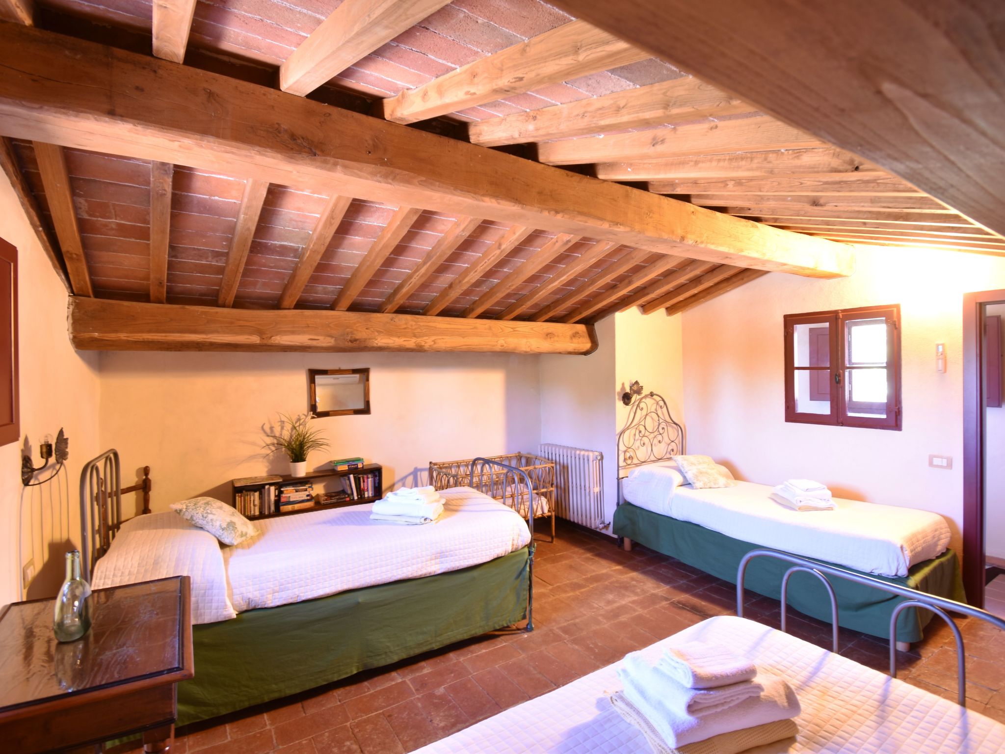 Wohnung in Bauernhaus mit großem Garten, Schwimmbad-Image-tags.info