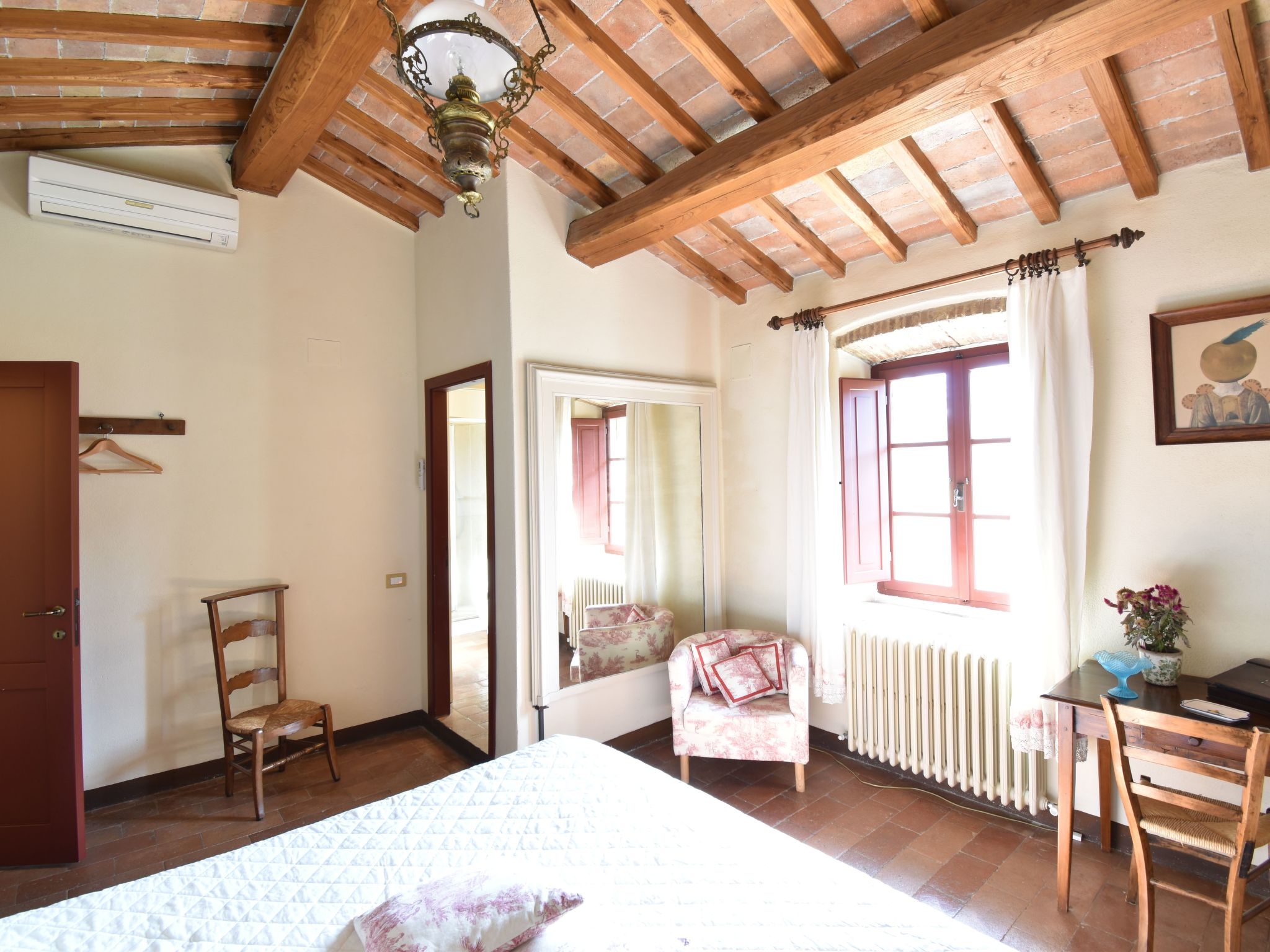 Wohnung in Bauernhaus mit großem Garten, Schwimmbad-Inside