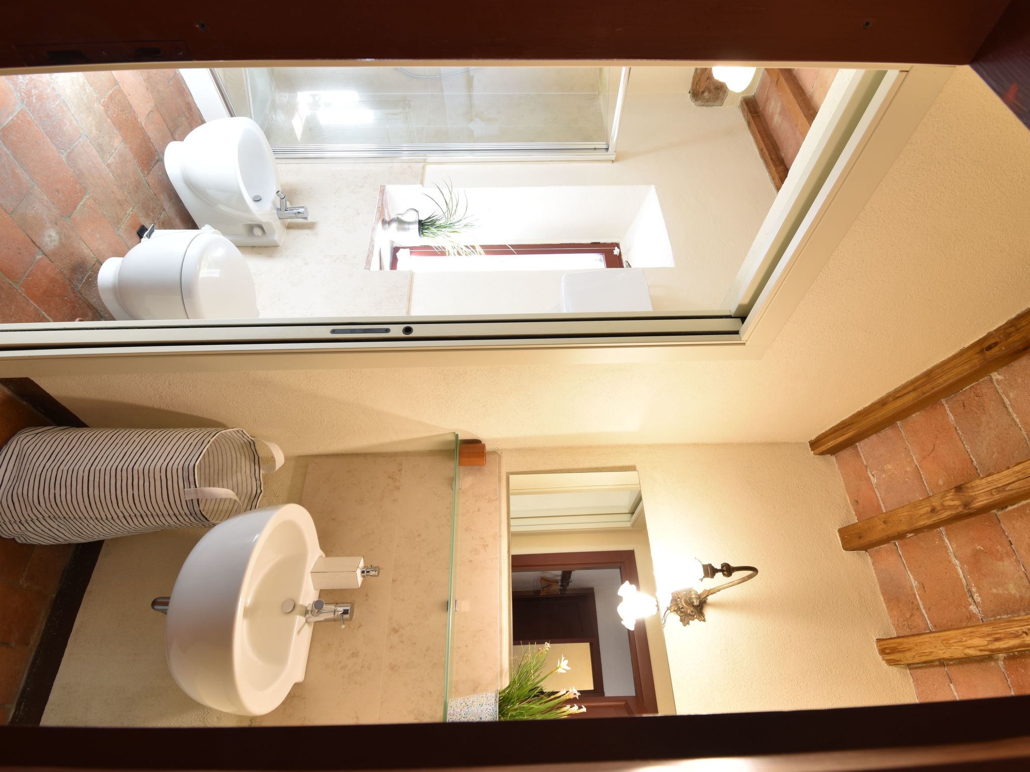 Wohnung in Bauernhaus mit großem Garten, Schwimmbad-Inside