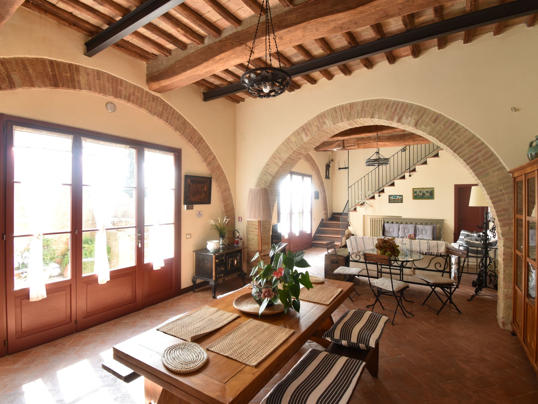 Photo of Wohnung in Bauernhaus mit großem Garten, Schwimmbad