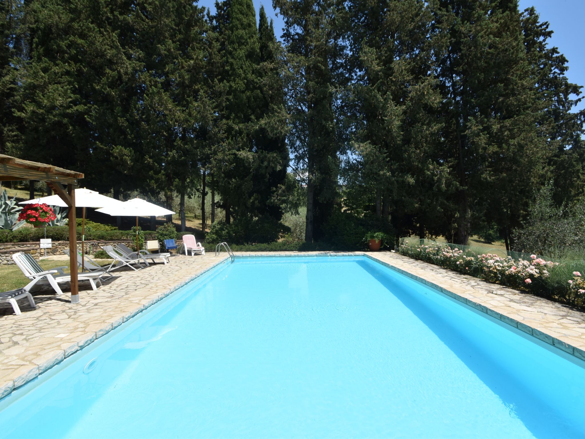 Wohnung in Bauernhaus mit großem Garten, Schwimmbad-Image-tags.info