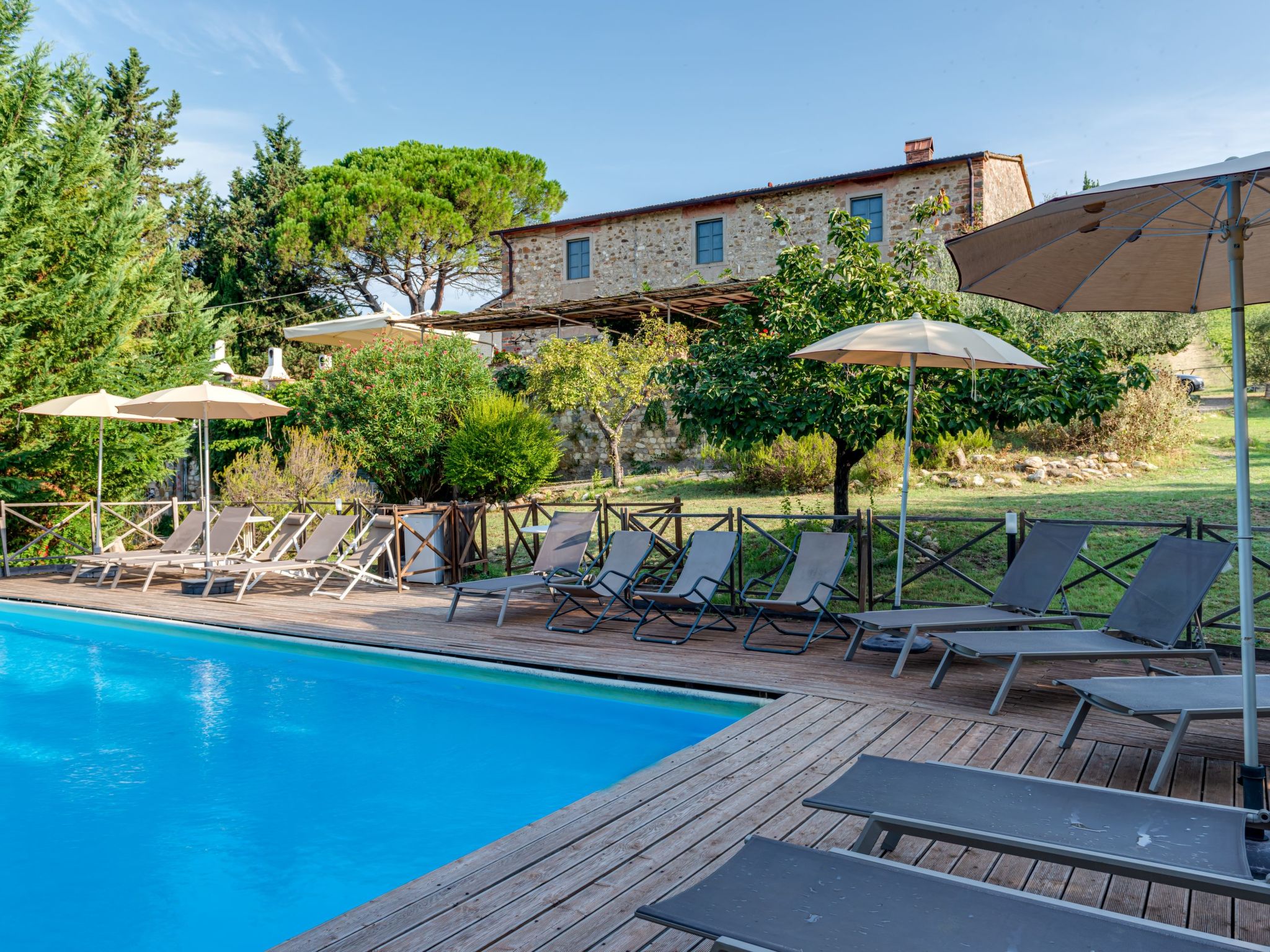 Acquapietra Villa Florenz mit Weinbergen und Pool-Image-tags.info