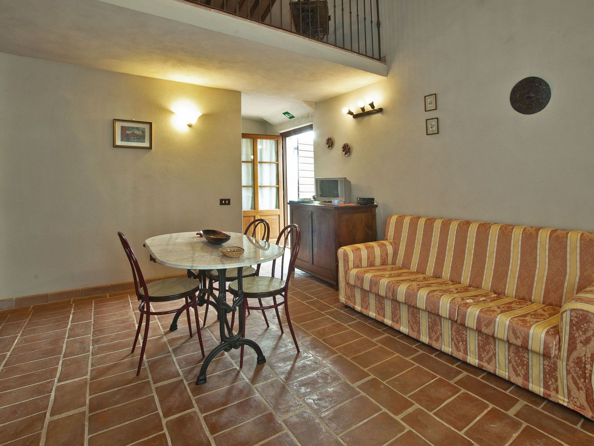 Vakantiehuis met omheinde tuin in Asciano (Italië) 1 hond is welkom