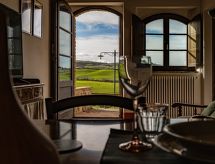 Vrijstaand Toscaans huisje met zwembad en airco nabij Siena - thumbnail 6