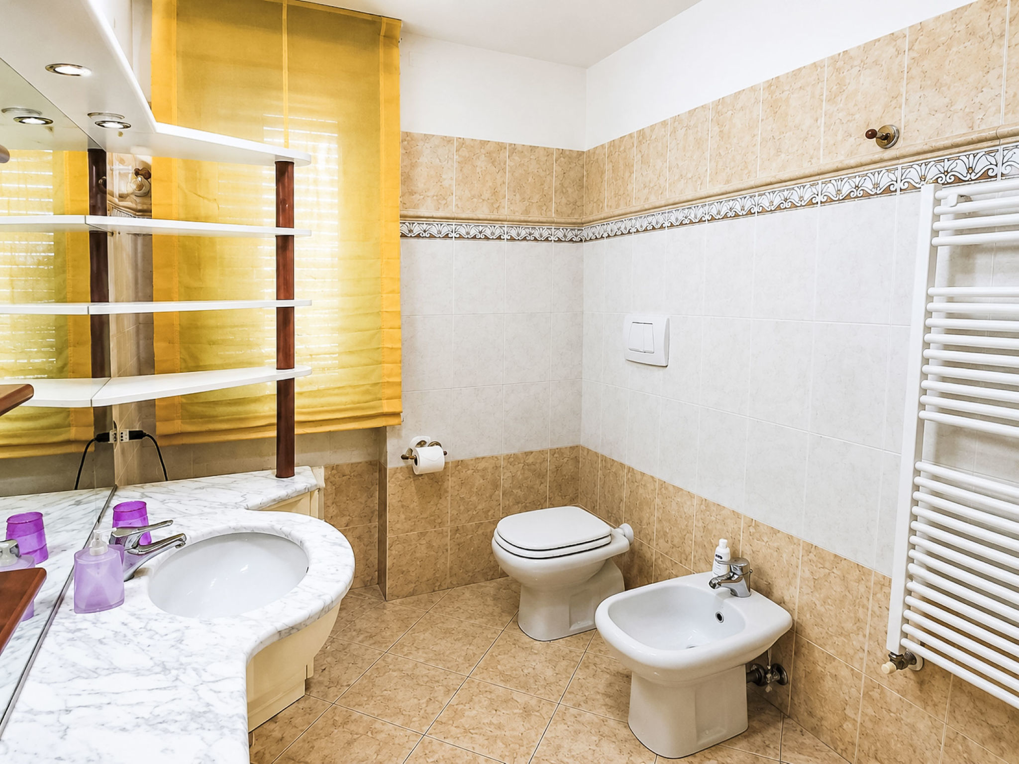 "Casa di Max" - Inside