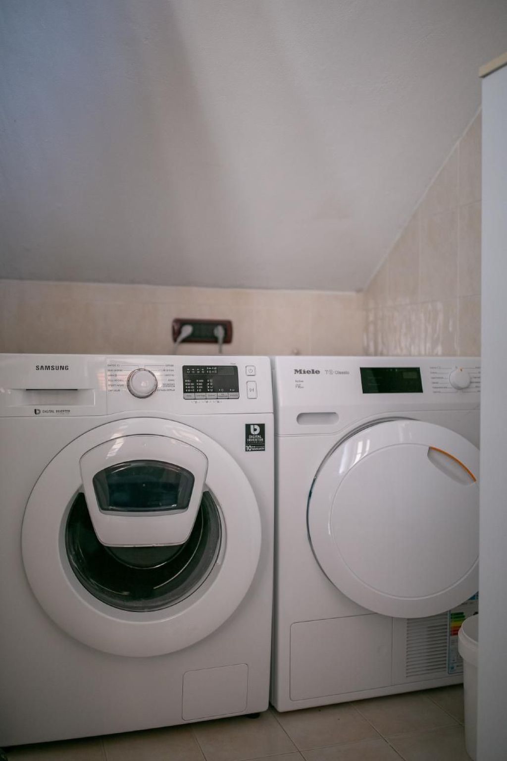 Villa La Leopoldina-Binnen