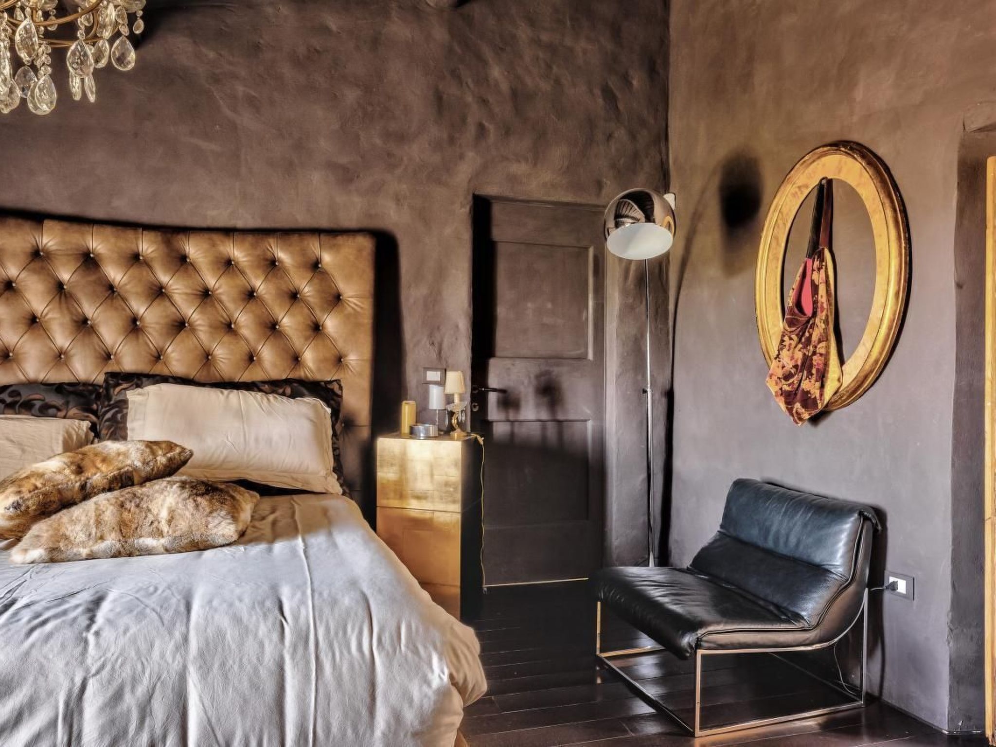 Wohnung in Marcena mit privatem Garten-Inside