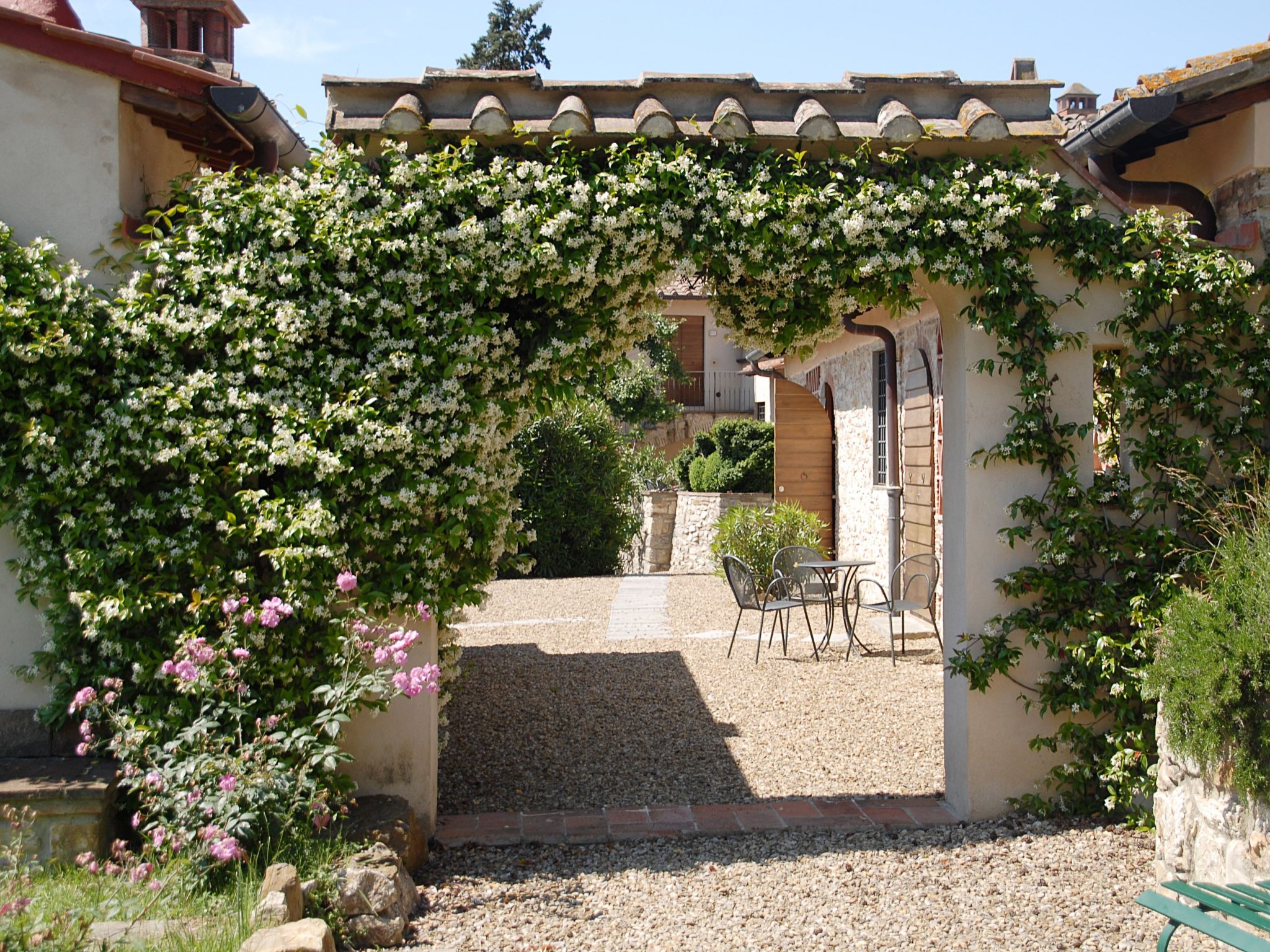 Zwei-Zimmer-Wohnung-Dehors