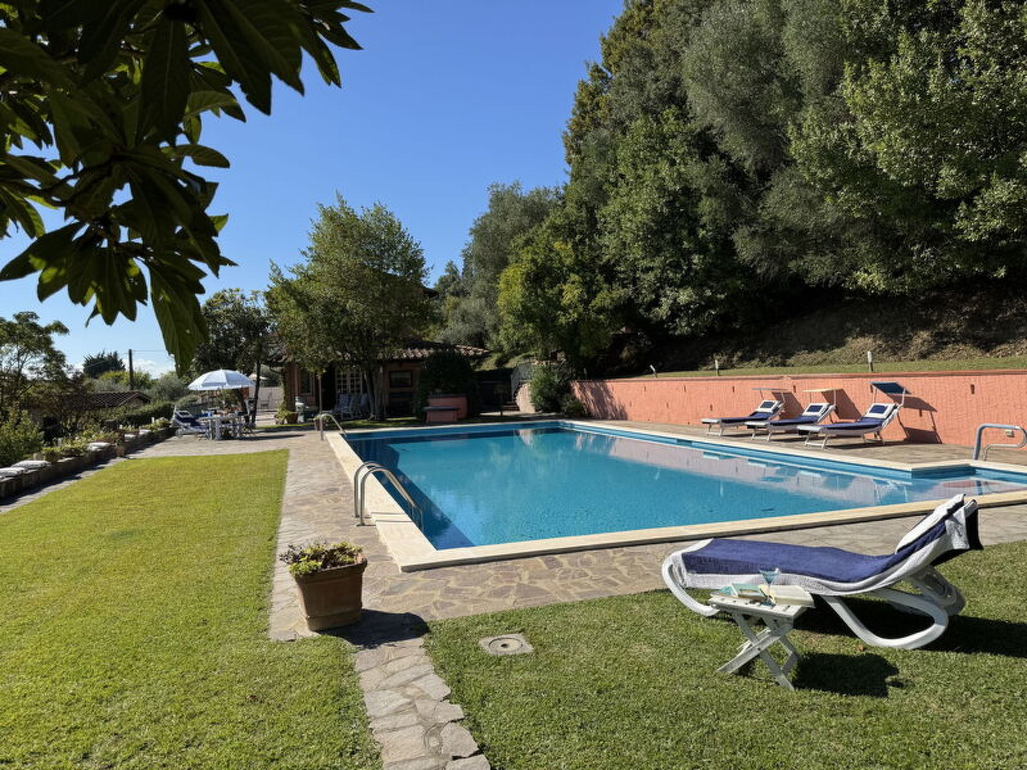 Casa Mia - Outside