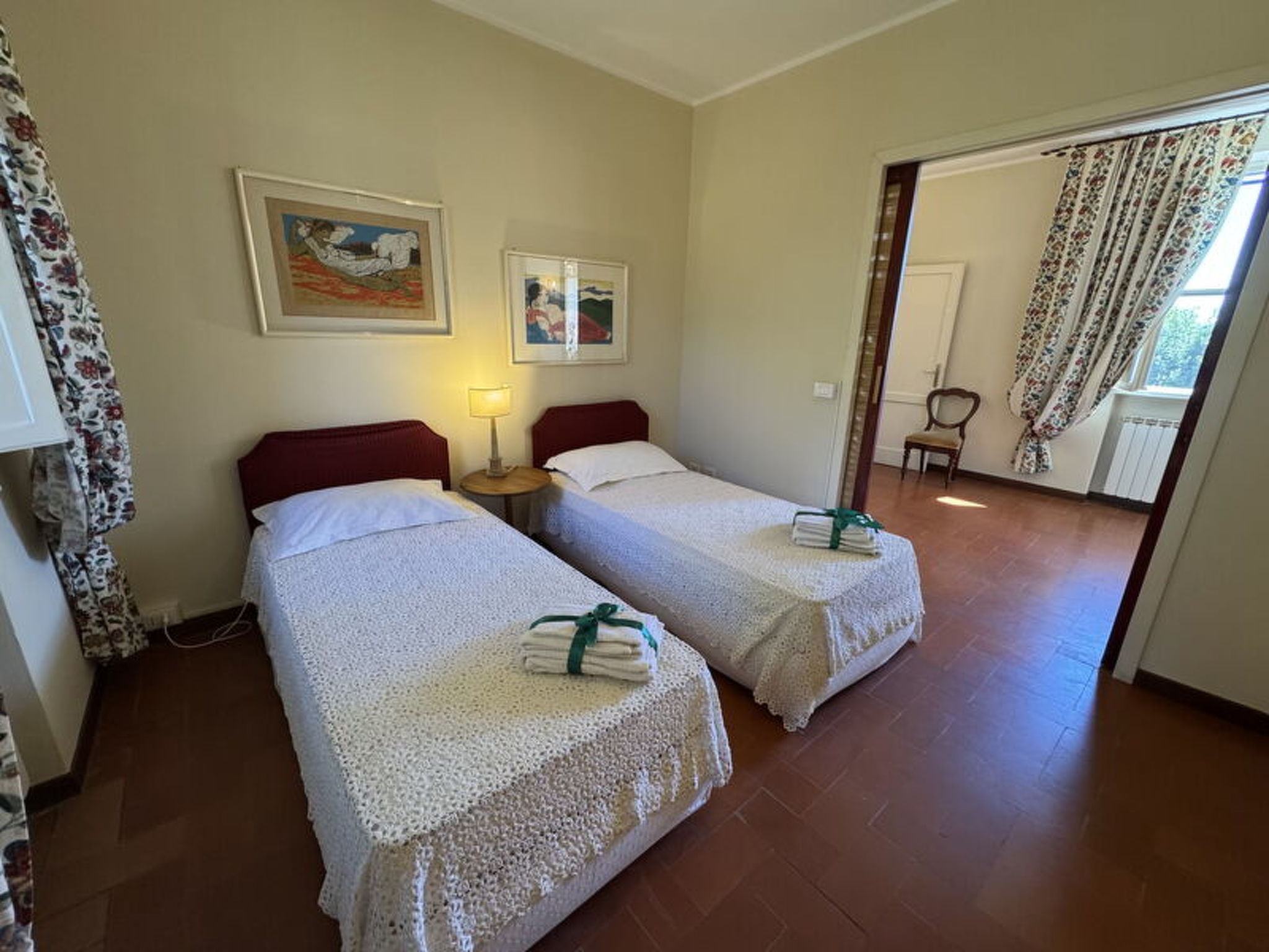 Casa Mia - Inside