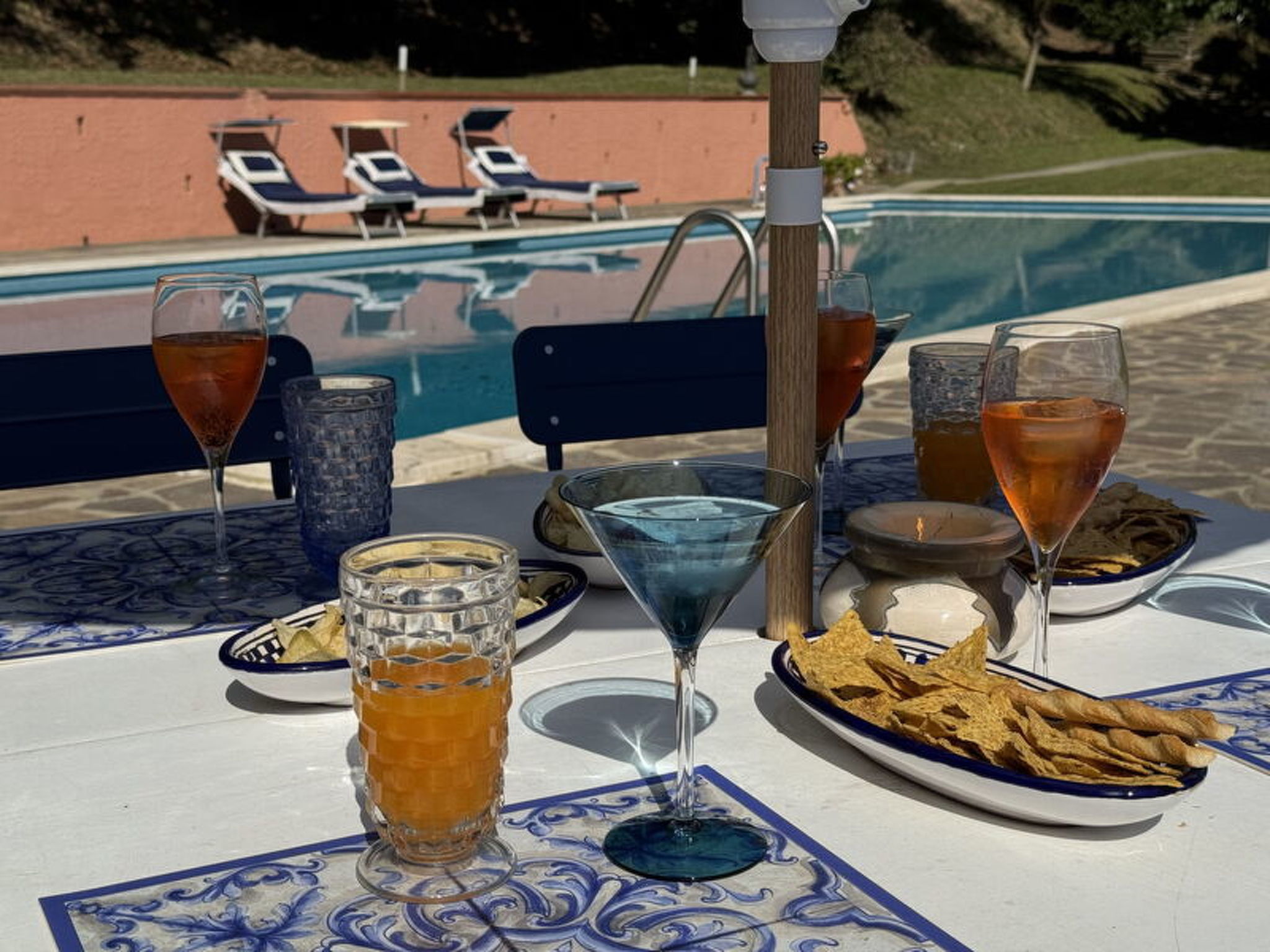 Casa Mia - Outside