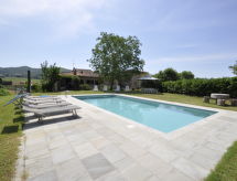 Ruim Toscaans landhuis met privézwembad en uitzicht bij Pergine Valdarno - thumbnail 1