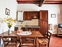 Coccinella n°6: Authentiek appartement in Chianti met tuin en zwembad - thumbnail 3