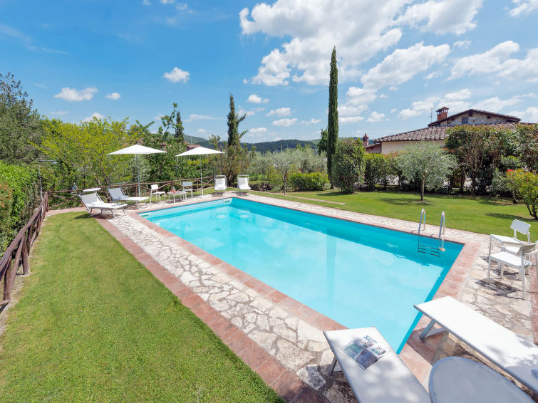 8-persoons vakantiehuis met privézwembad in Radda in Chianti in Radda in Chianti
