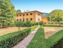 Historische villa met privézwembad en uitzicht, 20 km van Florence - thumbnail 1