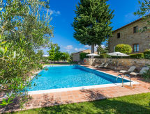 Landhuis Boccaccio in Chianti: 4-persoons appartement met zwembad - thumbnail 4