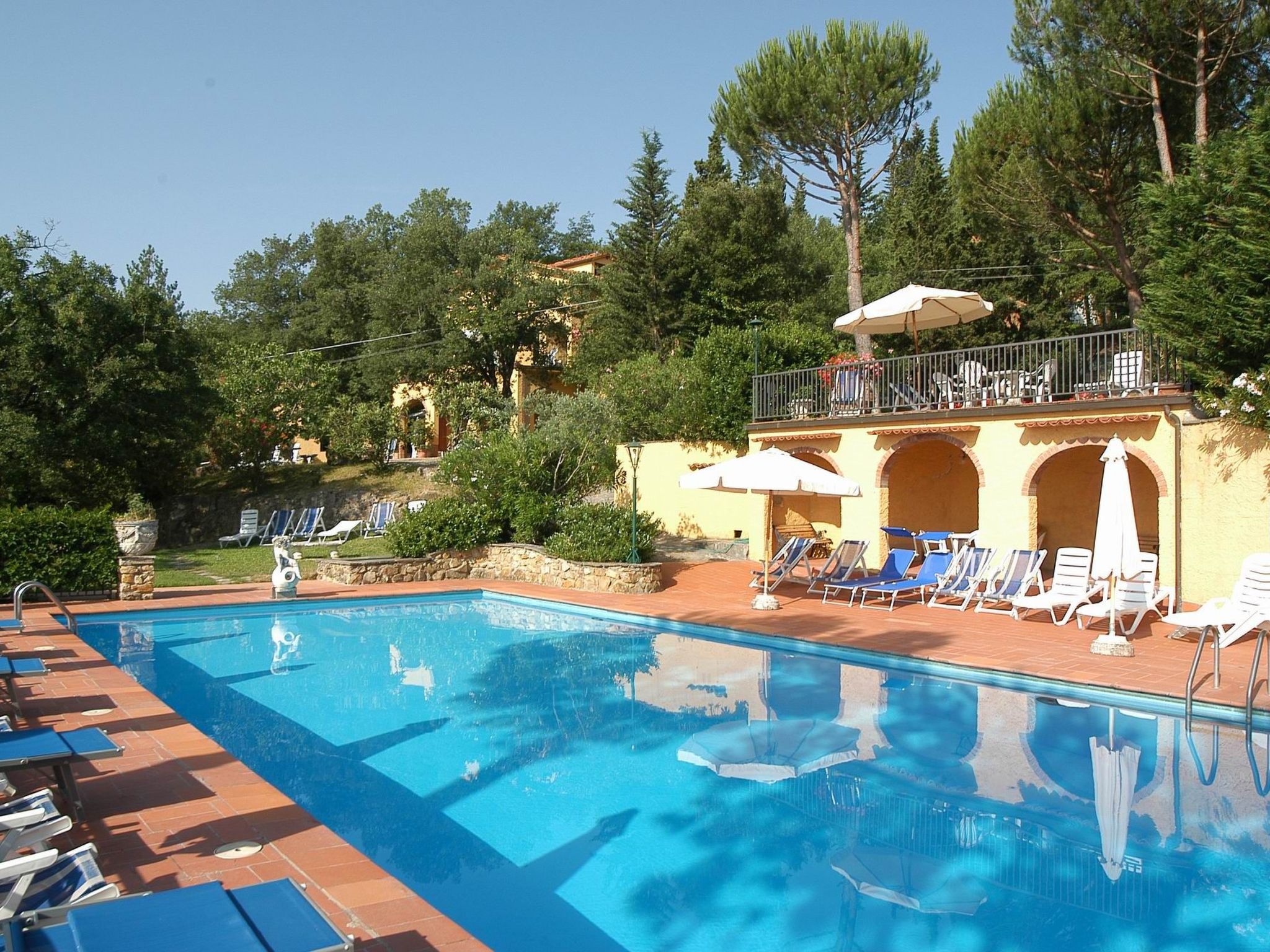 Chianti-Wohnung mit Gemeinschaftspool