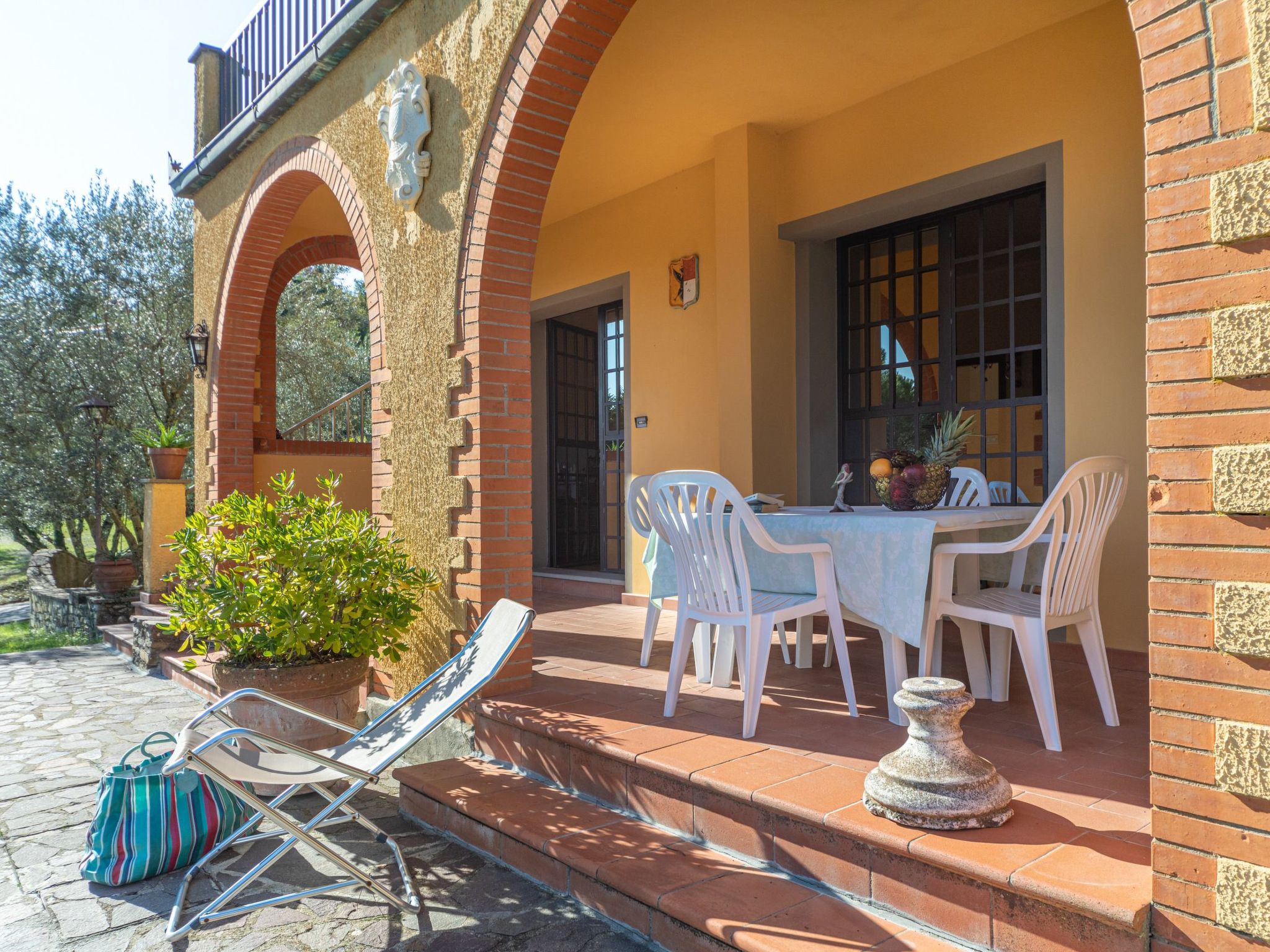 Chianti-Wohnung mit Gemeinschaftspool-Draußen