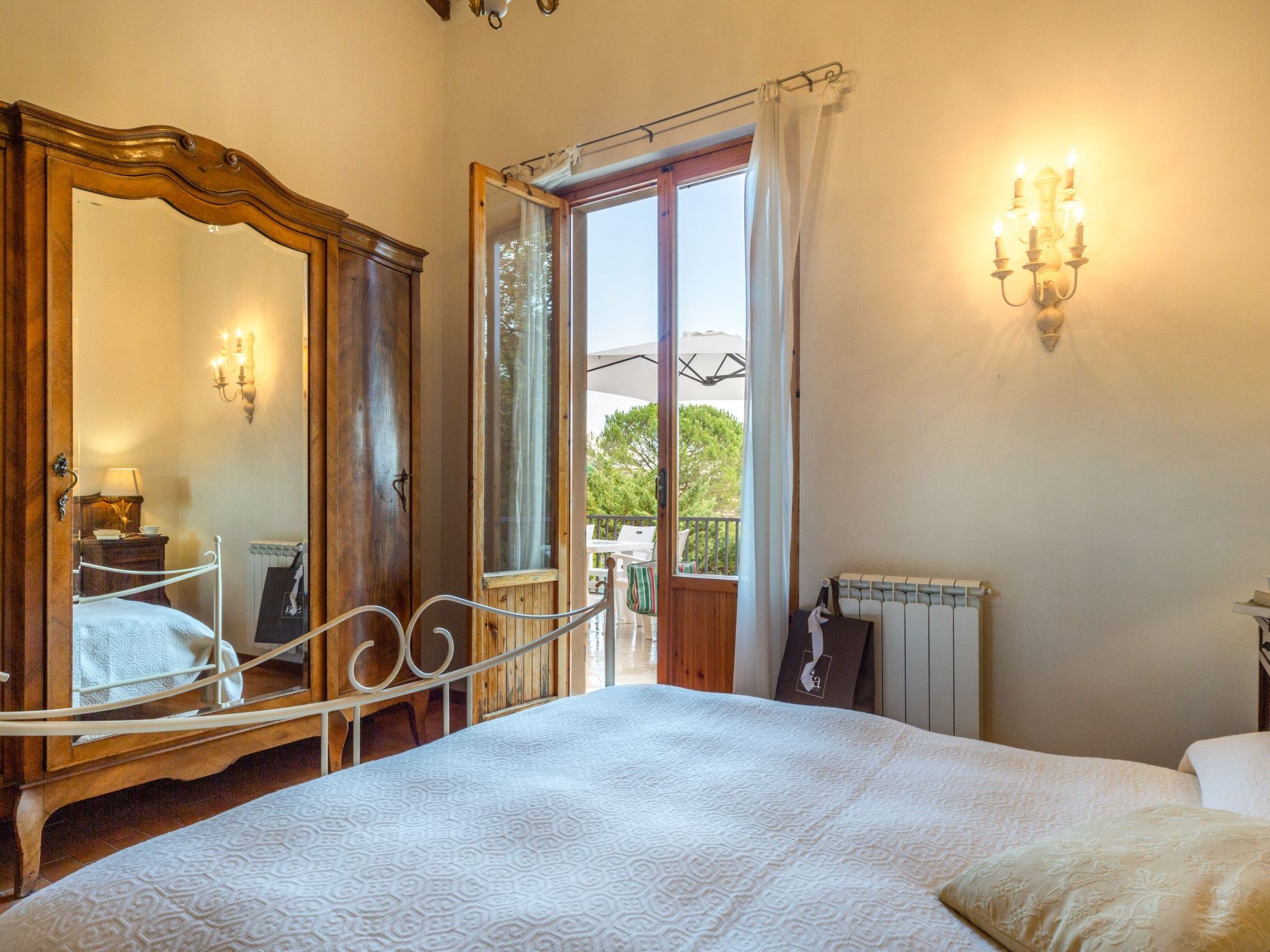 Wohnung Duchessina mit Garten und Pool-Binnen