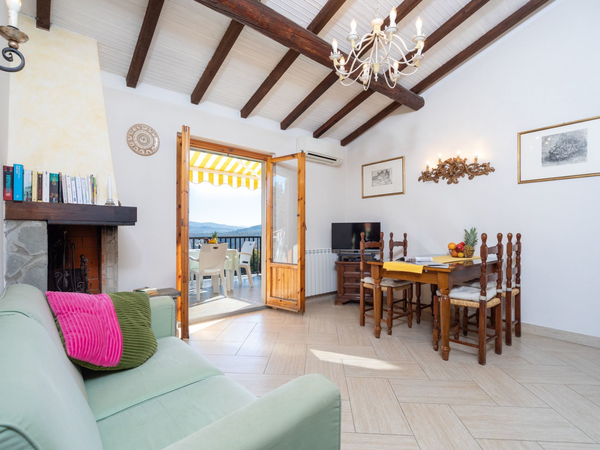 Wohnung mit Terrasse und Klimaanlage