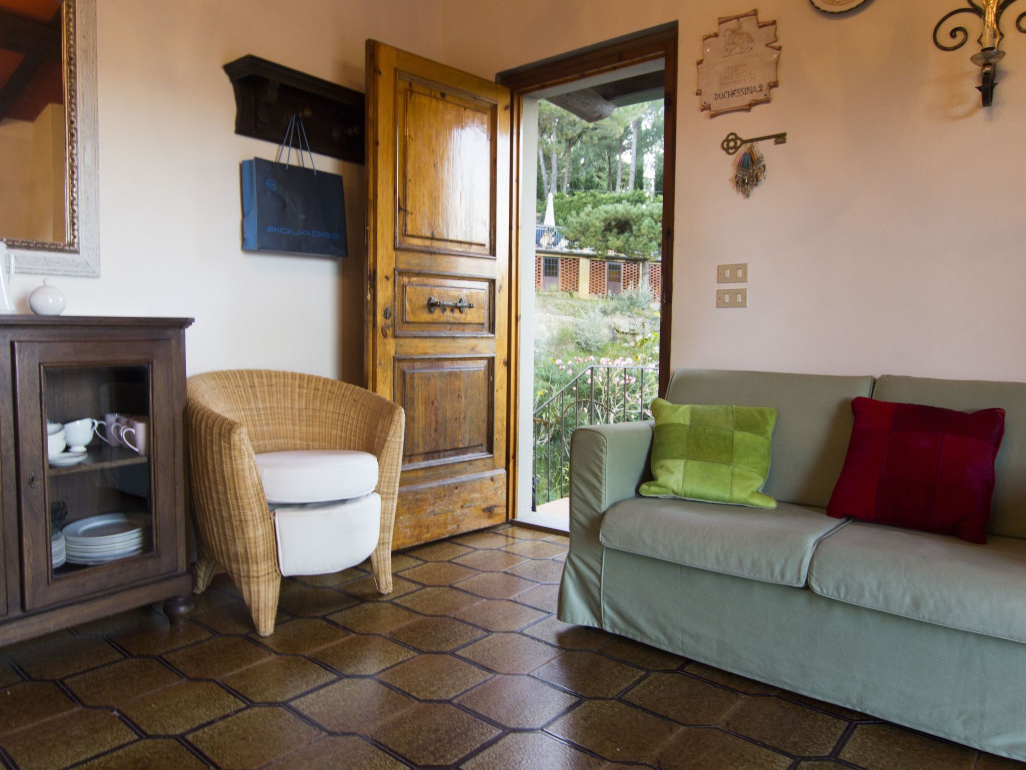 Wohnung mit Terrasse und Klimaanlage-Drinnen